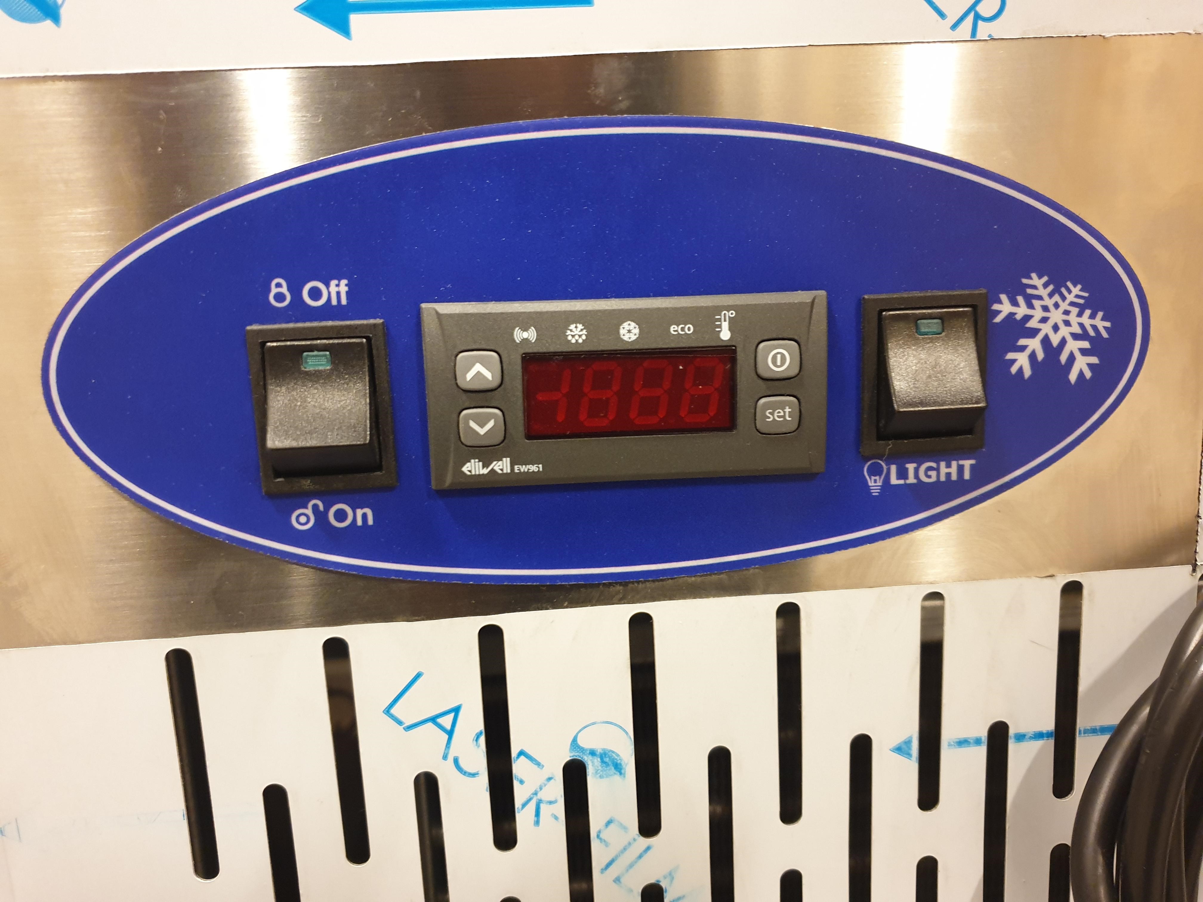 BUFFET RÉFRIGÉRATÉE GN 3/1 COMBESTEEL 7077.0100