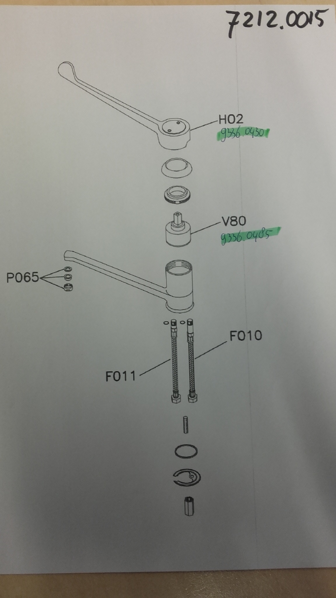 ROBINET AVEC COMMANDE DE COUDE COMBISTEEL 7212.0015