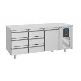 700 KOELWERKBANK 1DRS 6 LADEN